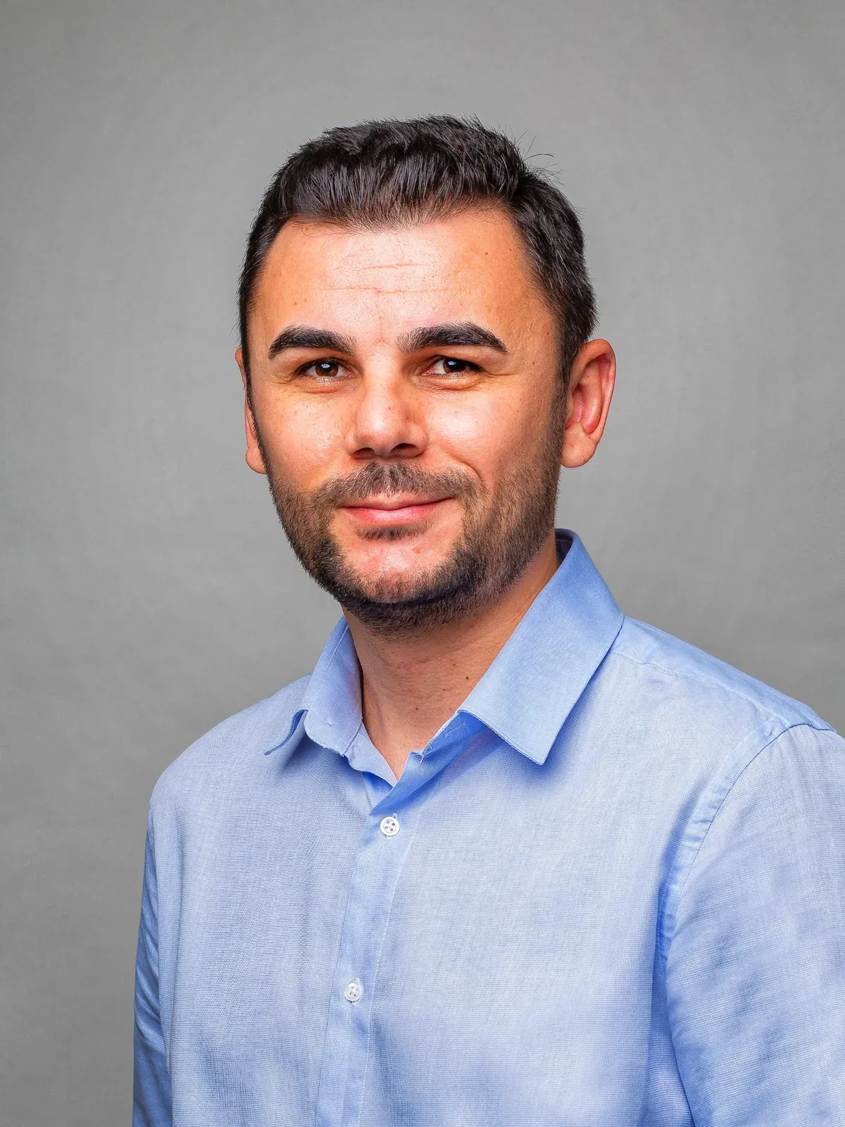 Portrait of Catalin Patrascu, founder of Avencyx
